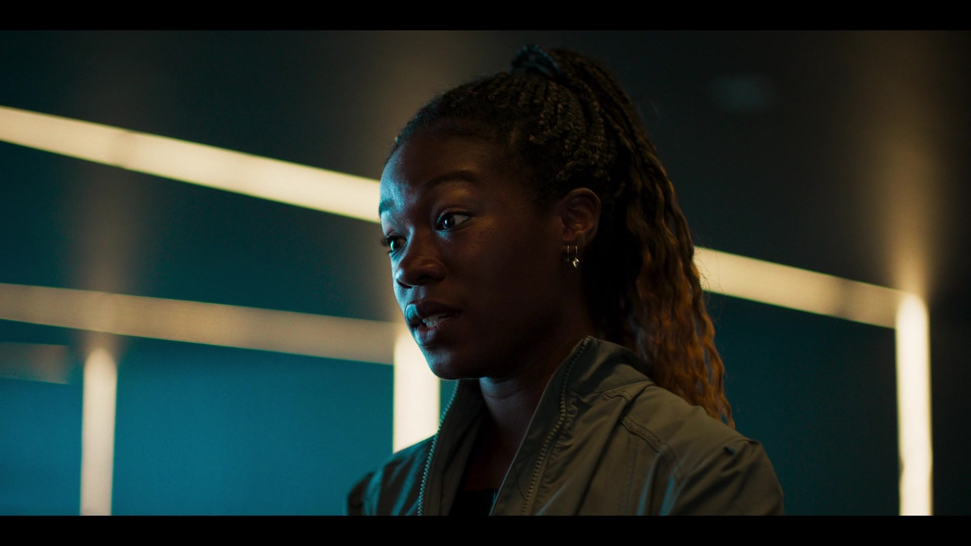 Code_404_S02E01_1080p_001714.jpg