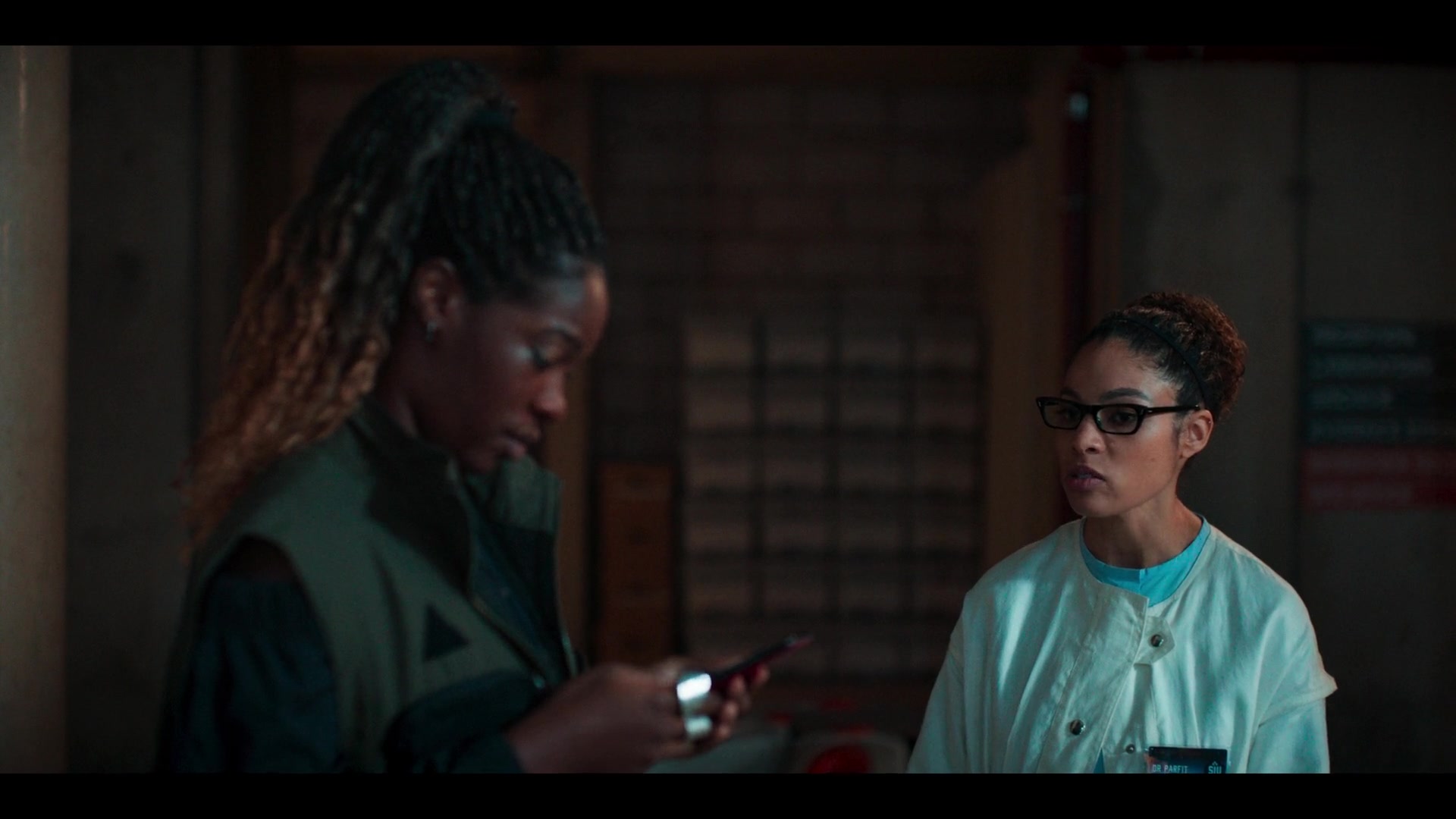 Code_404_S02E05_1080p_001066.jpg