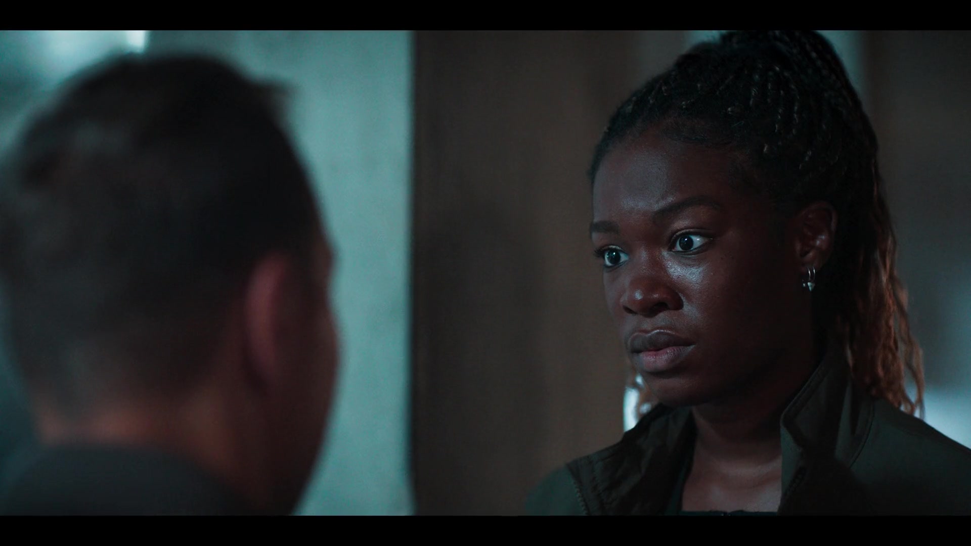 Code_404_S02E05_1080p_001151.jpg