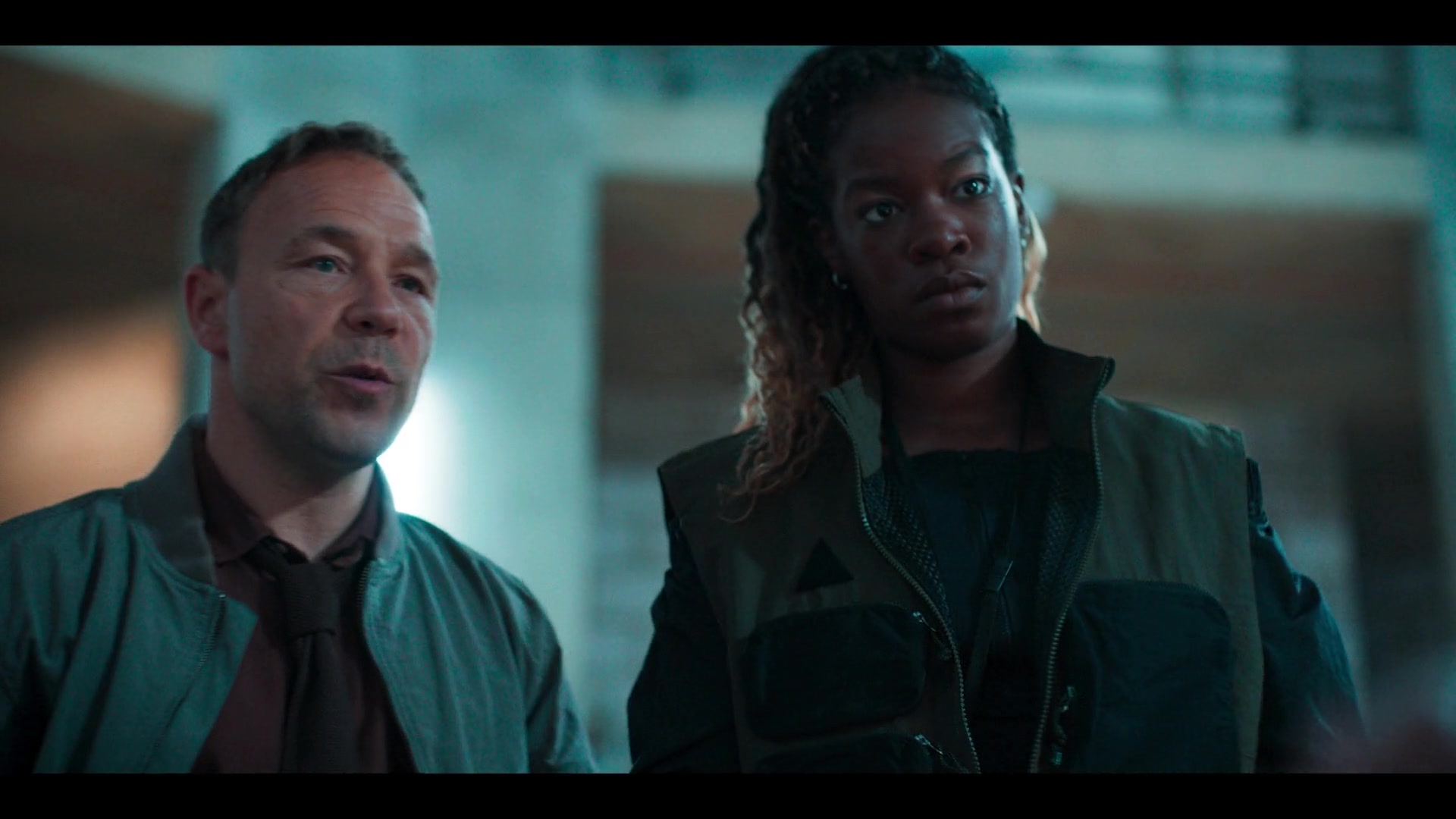 Code_404_S02E05_1080p_001331.jpg