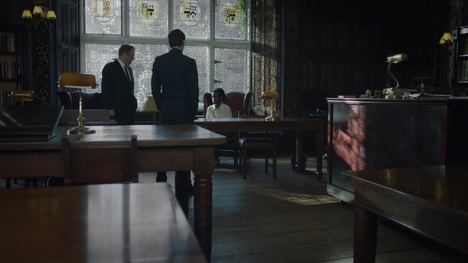Endeavour_S06E04_Deguello_1080p_001196.jpg