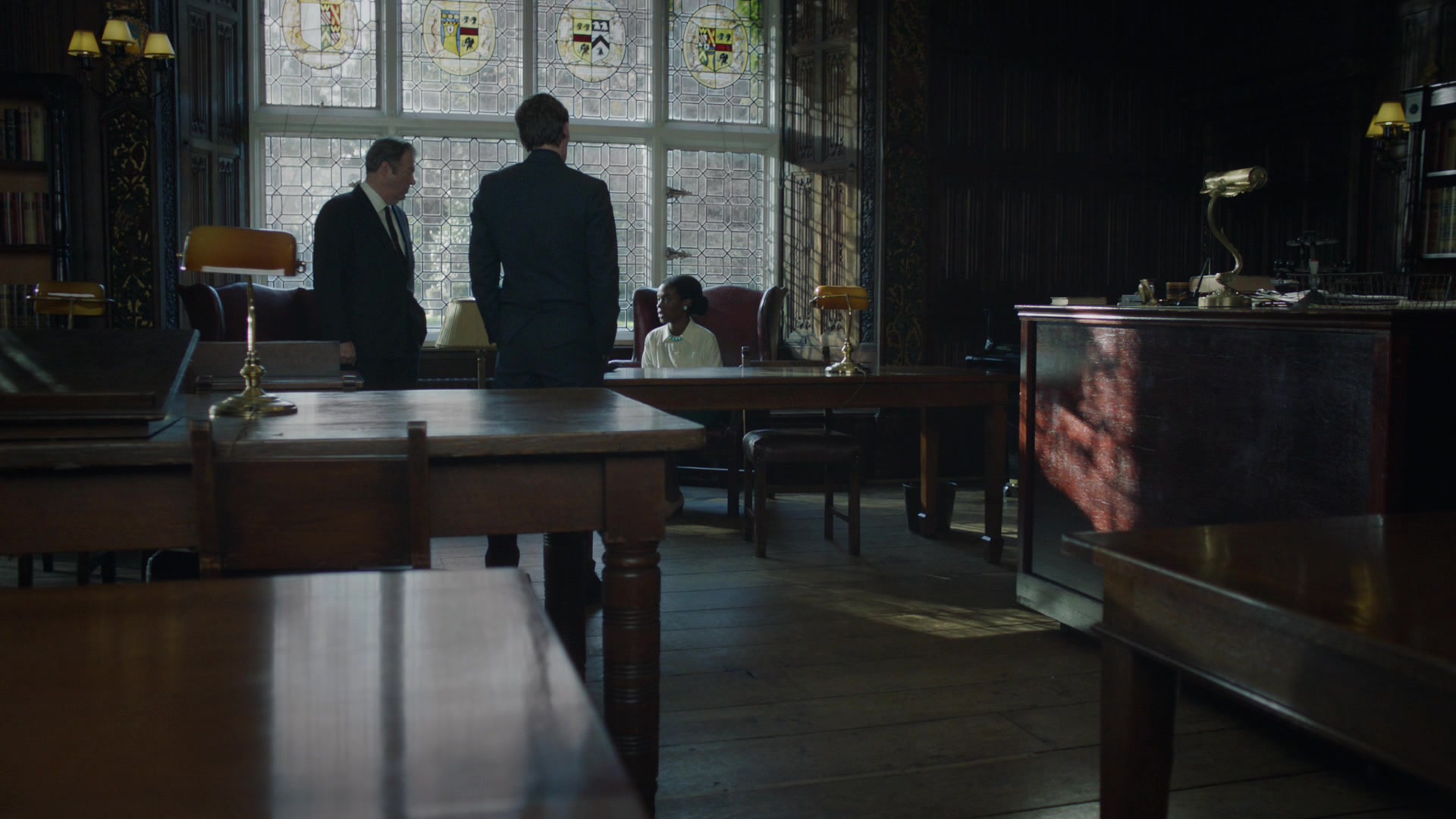 Endeavour_S06E04_Deguello_1080p_001205.jpg