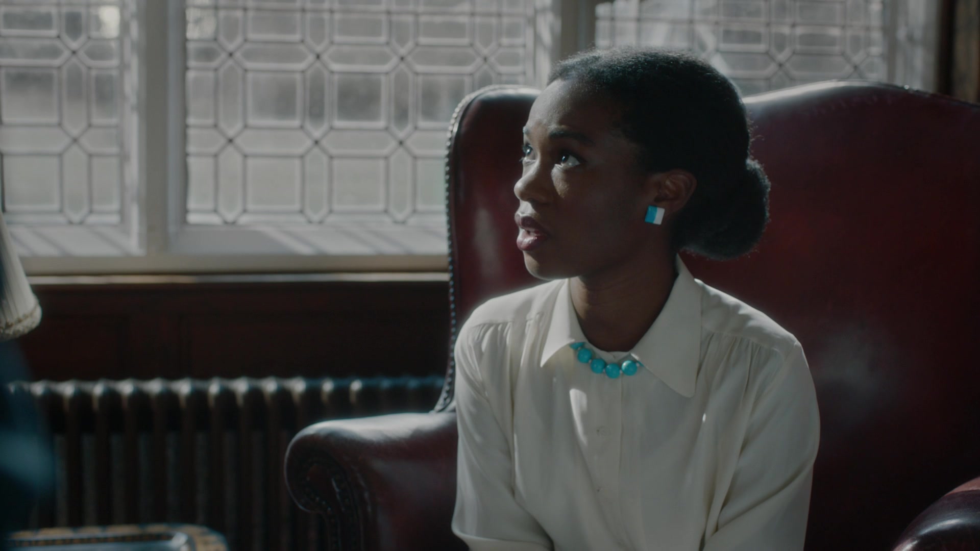 Endeavour_S06E04_Deguello_1080p_001265.jpg