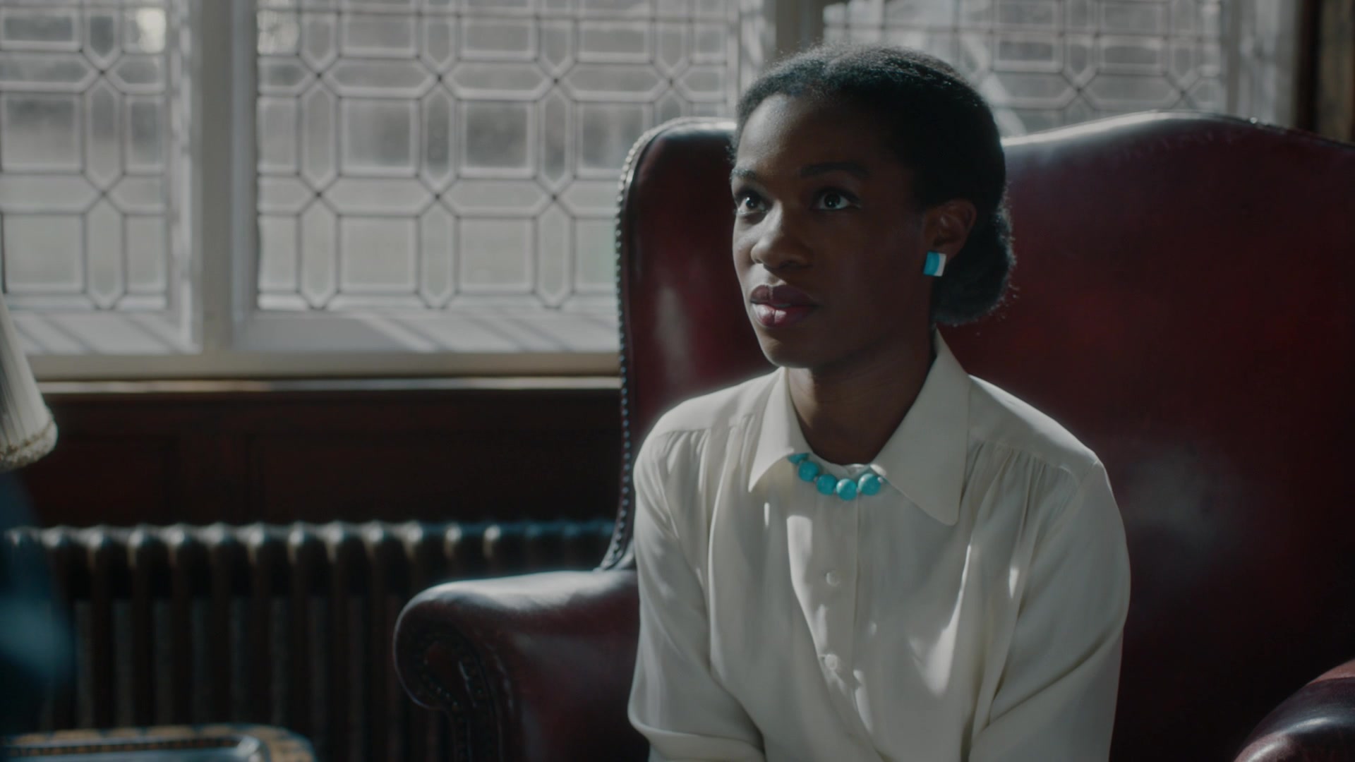 Endeavour_S06E04_Deguello_1080p_001270.jpg