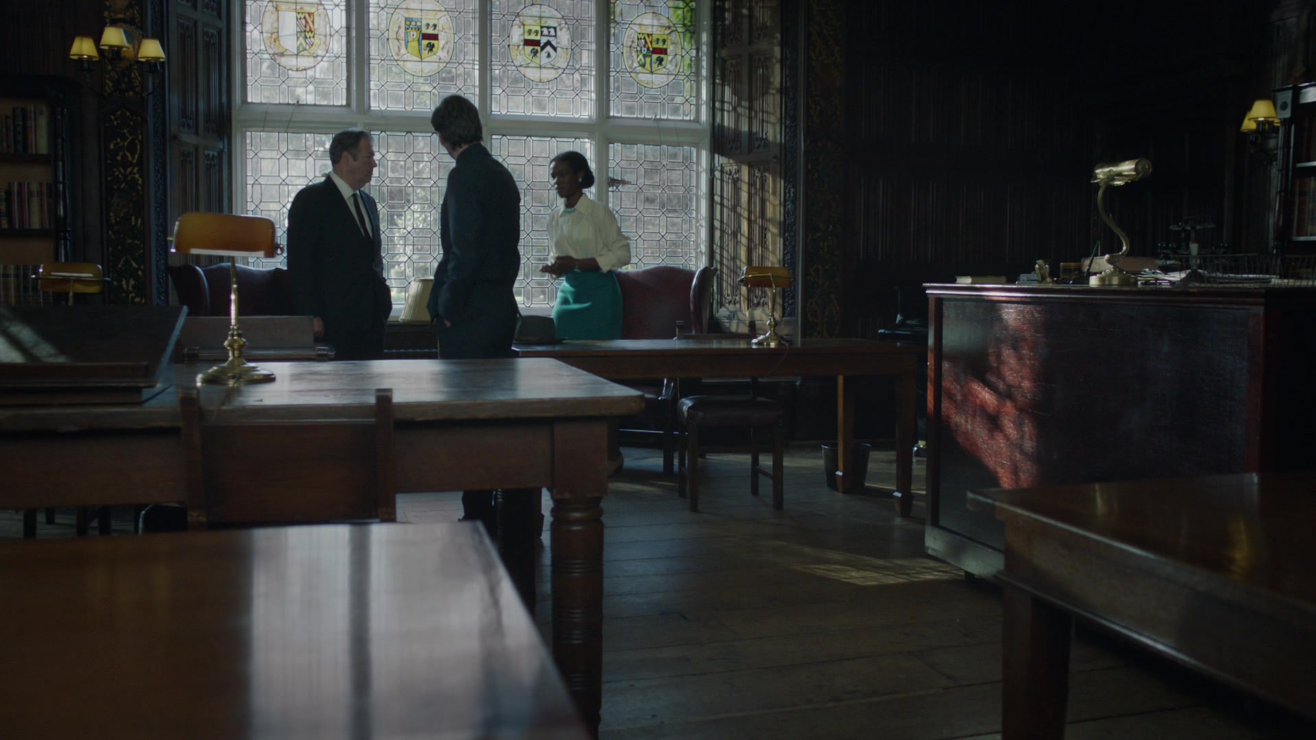 Endeavour_S06E04_Deguello_1080p_001296.jpg