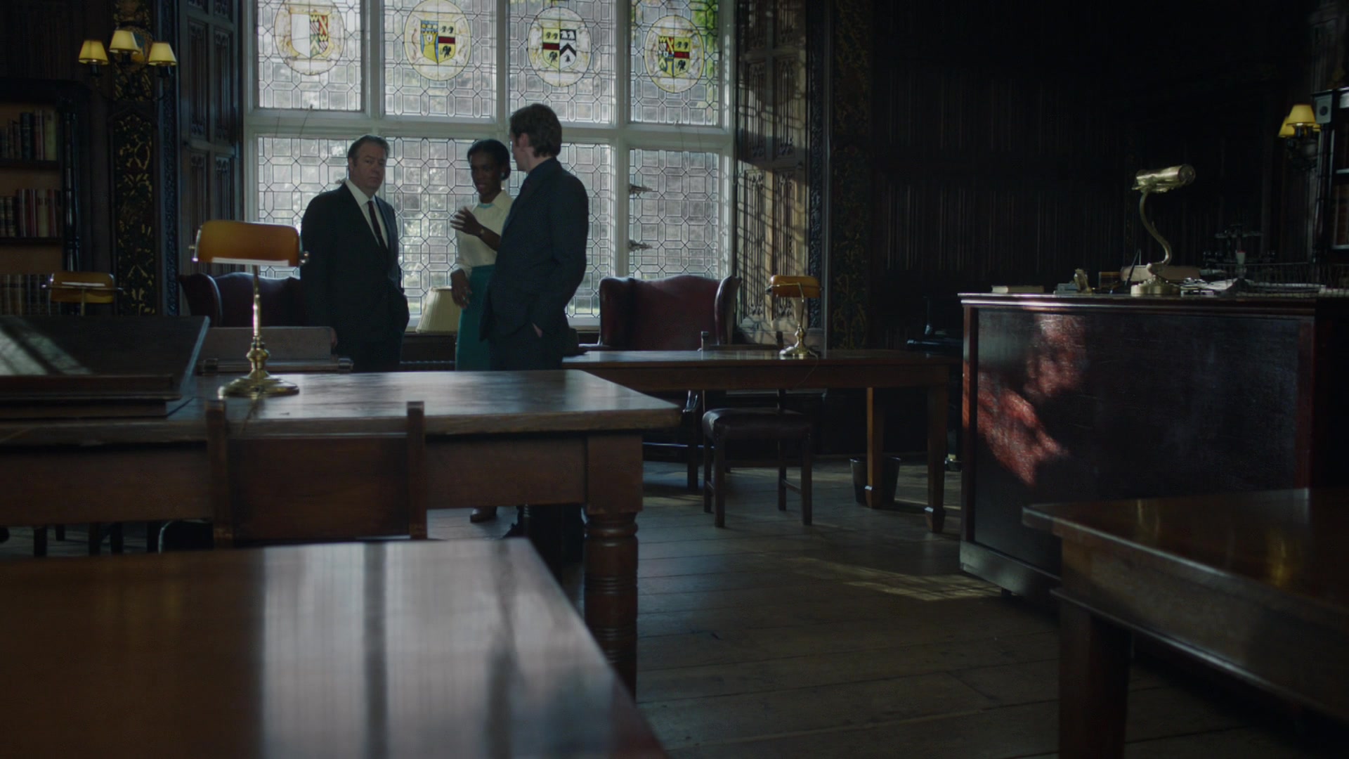 Endeavour_S06E04_Deguello_1080p_001299.jpg