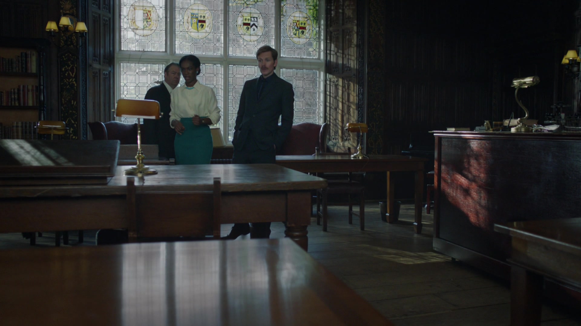 Endeavour_S06E04_Deguello_1080p_001302.jpg