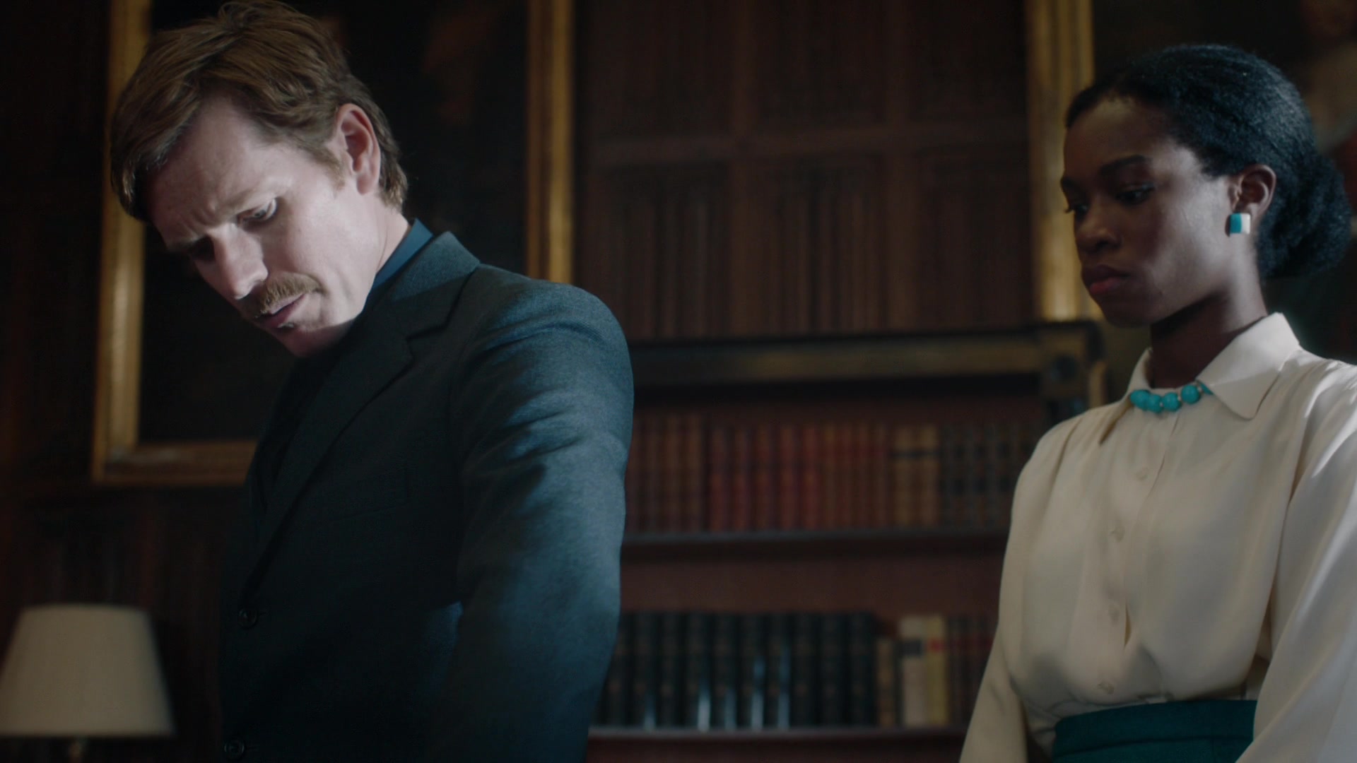 Endeavour_S06E04_Deguello_1080p_001377.jpg Endeavour_S06E04_Deguello_1080p_001377.jpg