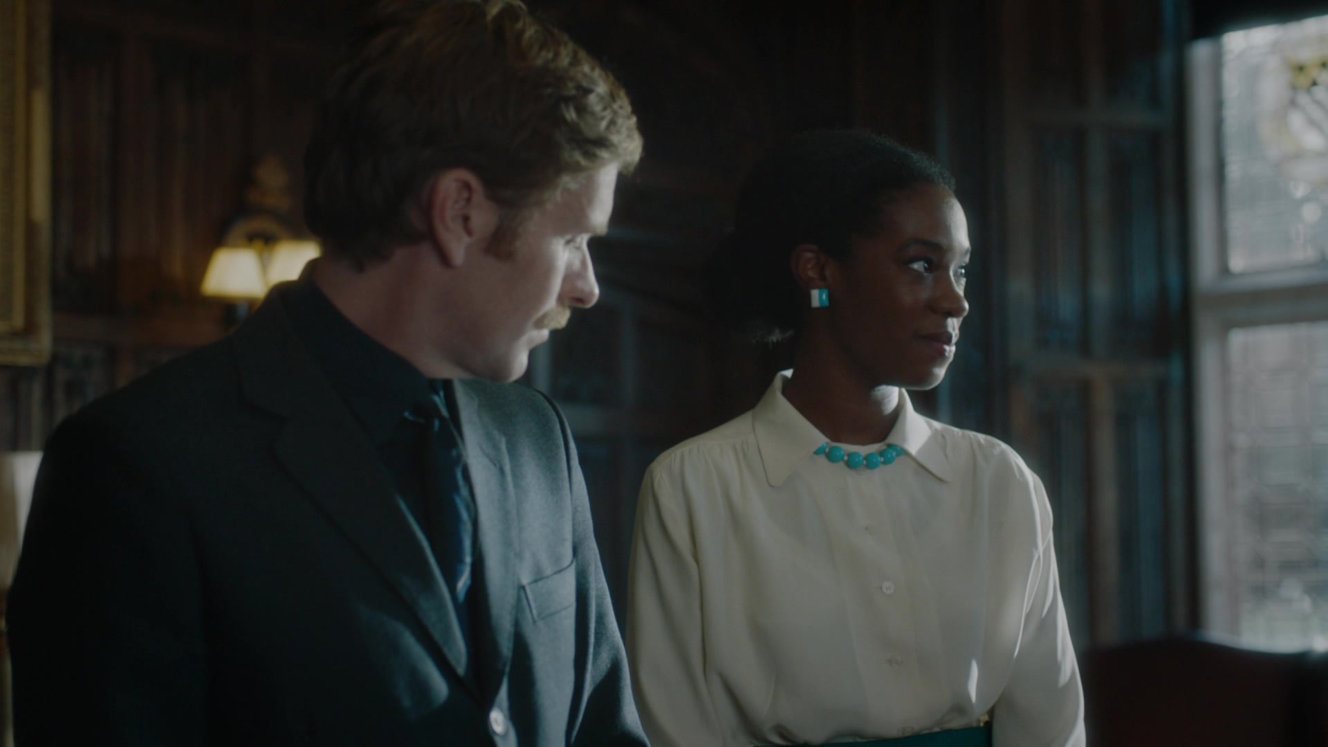 Endeavour_S06E04_Deguello_1080p_001410.jpg