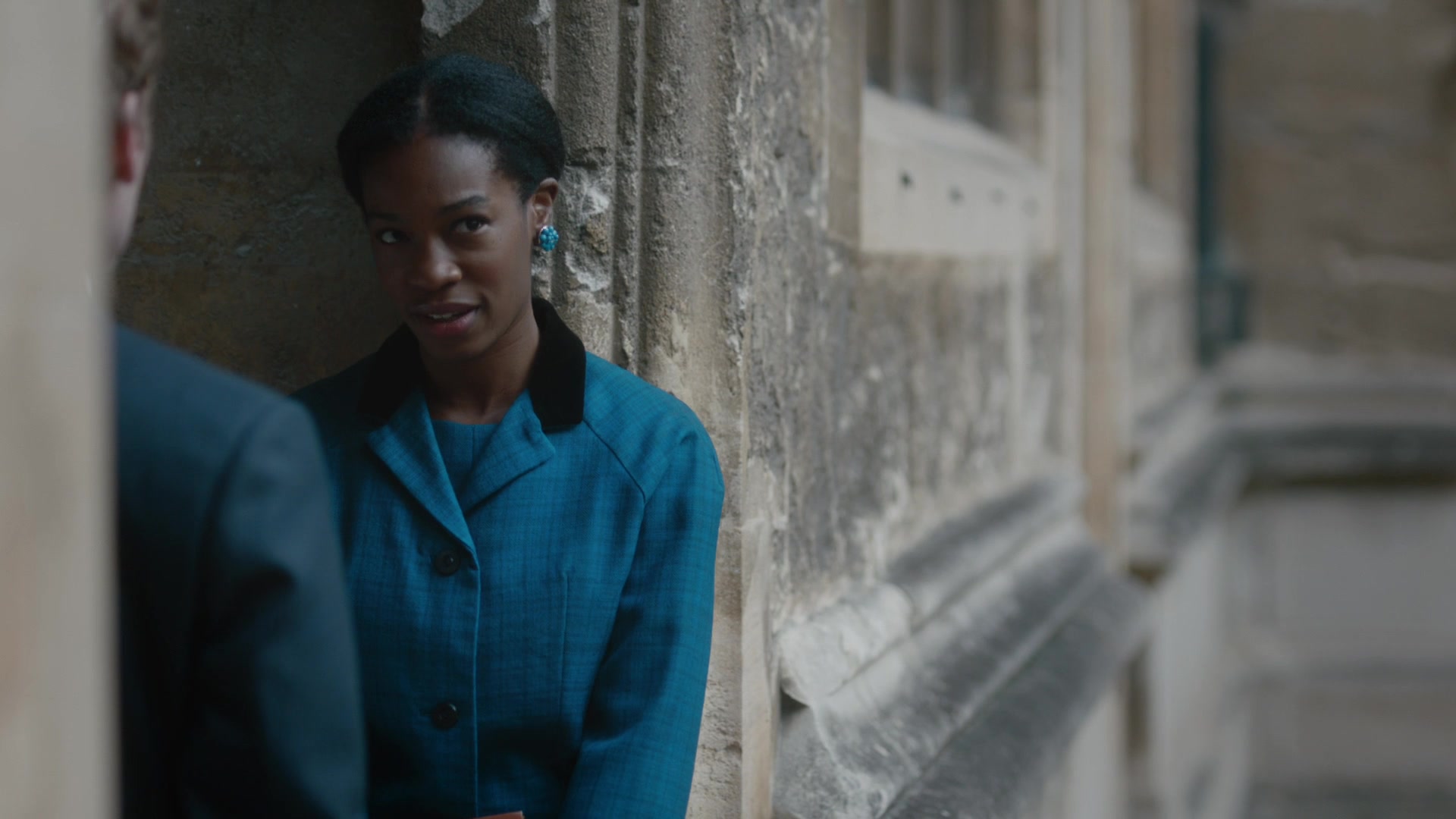 Endeavour_S06E04_Deguello_1080p_004308.jpg