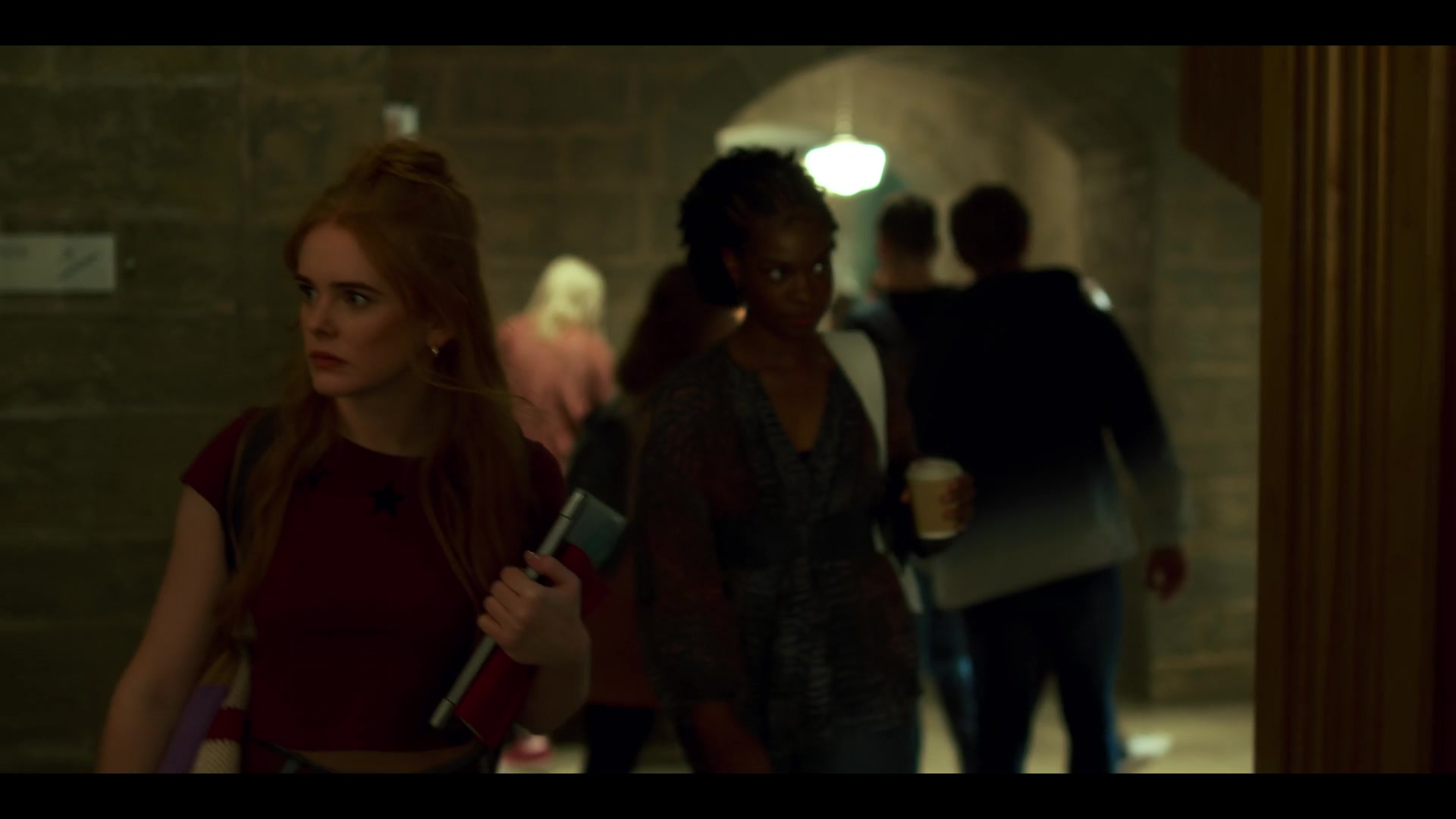 Fate_The_Winx_Saga_S01E03_1080p_000165.jpg Fate_The_Winx_Saga_S01E03_1080p_000165.jpg